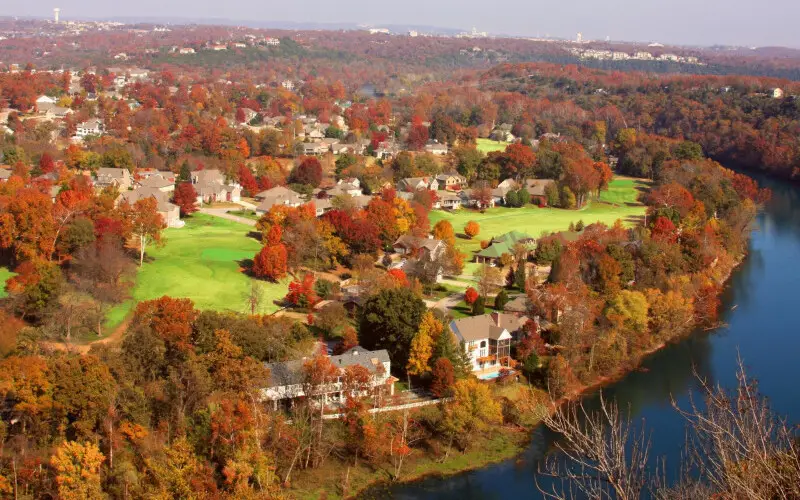 Pointe Royale Branson – Luxury Vacation Rentals & Golf Resort in Missouri