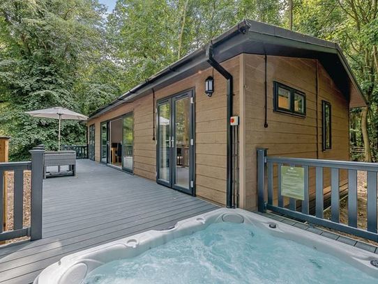 Modern Holiday Home in Dovercourt Park – Your Ideal Essex Coast Escape