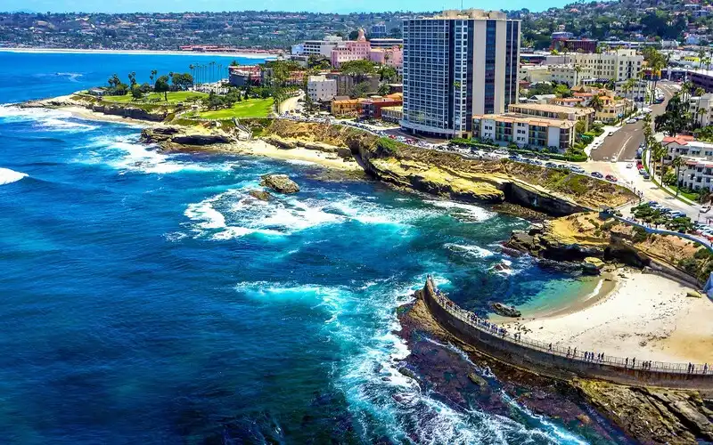 Find La Jolla Vacation Home Rentals | Beachfront & Family-Friendly Stays
